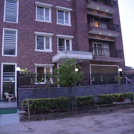 Red Carpet Hotels Нойда Екстер'єр фото